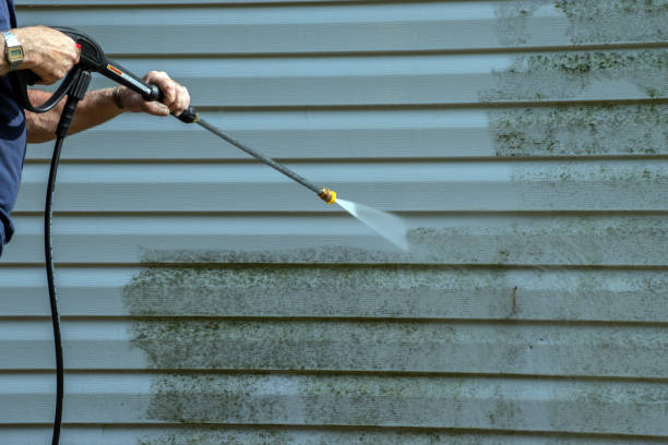 Best Deck Pressure Washing  in Airport, CA
