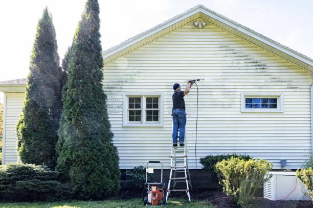 Pressure Washing Estimates in Airport, CA