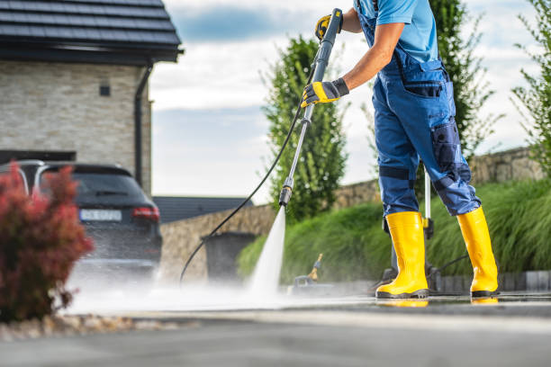 Best Residential Pressure Washing Services  in Airport, CA